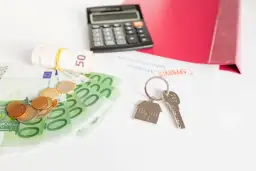 Wymiana pionów: Zgoda sąsiada to mit? Twój obowiązek prawny!