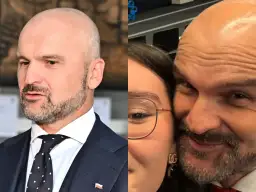 Rafał Brzoska z córką, uśmiechnięty ojciec i jego pociecha.