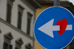 Objawy zakochania: Burza w mózgu. Kiedy to normalne, a kiedy problem?