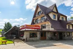 Odkryj centrum Bukowiny Tatrzańskiej: Atrakcje, jedzenie, noclegi