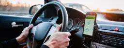 Jak bezpiecznie wyłączyć GPS w samochodzie? Poradnik eksperta.
