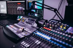 Miks i mastering: klucz do profesjonalnego brzmienia muzyki