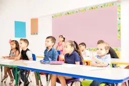 Tablica interaktywna w przedszkolu: Pomysły na zajęcia, które pokochają dzieci