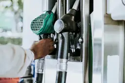 95 to benzyna czy diesel - poznaj kluczowe różnice i wybór paliwa