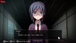 Dziewczyna z okularami i gwiazdką we włosach, w mrocznym pokoju. Dialog sugeruje atmosferę corpse party.