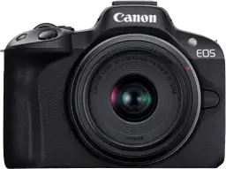 Czarny aparat Canon EOS z obiektywem RF-S 18-45mm. Idealny aparat do 5000 zł dla początkujących fotografów.