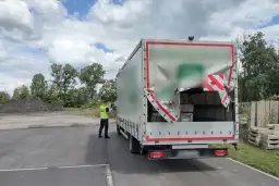 Bus na bliźniakach: Prawo jazdy kat. B czy C? Liczy się DMC!