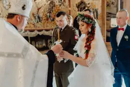 Czy katolik może wziąć ślub w cerkwi: Zasady, wymagania i formalności