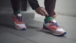 Jak podwijać spodnie: 5 prostych technik na modny look