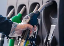 Czy on to diesel? Poznaj właściwości i zastosowanie oleju napędowego