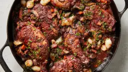 Coq au vin - tradycyjny przepis, który zachwyci Twoich gości