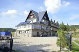 Willa Czerwone Wierchy - komfortowe noclegi w Tatrach z widokiem