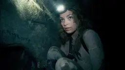 Jako w piekle tak i na ziemi - mroczny horror w katakumbach Paryża
