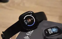 Fitbit Versa 3 recenzja: co musisz wiedzieć przed zakupem smartwatcha