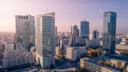 Dlaczego coraz więcej firm wybiera wirtualne biuro w Warszawie? Oszczędności to tylko jedna z przyczyn