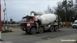 Jak wygląda betoniarka? Zobacz jej budowę i funkcje w praktyce