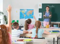 Absencja szkolna co to? Zrozum skutki i konsekwencje dla ucznia