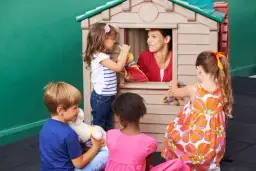 Kto odpowiada za ucznia? Pracownik niepedagogiczny a opieka prawna