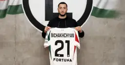 Bichakhchyan z numerem 21 w Legii. Spekulacje transferowe nabierają tempa, a nowy zawodnik prezentuje koszulkę.