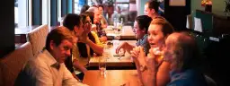 Gdzie zjeść w Elblągu? Odkryj najlepsze restauracje dla rodzin i nie tylko