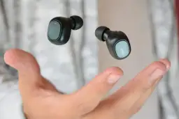 NFC słuchawki co to jest? Jak działają i co warto o nich wiedzieć