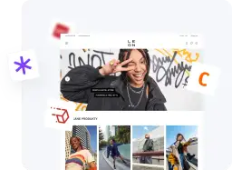 Strona główna sklepu internetowego z modą, prezentująca kampanię marketingową z młodymi ludźmi i ubraniami.
