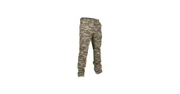 Pantalones de camuflaje Solognac Decathlon con bolsillos laterales.
