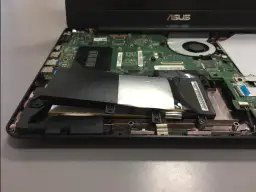 Gdzie jest bateria w laptopie ASUS? Oto co musisz wiedzieć