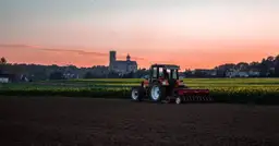  Ciągniki Kraft - opinie, ceny i modele. Sprawdź najlepsze oferty!