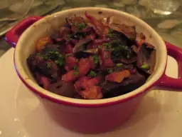 Pyszny przepis na beef bourguignon, który zaskoczy Twoich gości