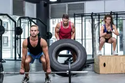 CrossFit dla początkujących: Jak wygląda trening krok po kroku?