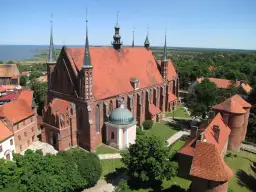 Jak zdobyć pieniądze na remont kościoła - skuteczne sposoby finansowania