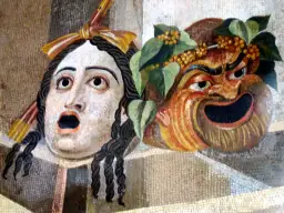 Starożytne maski teatralne, symbolizujące emocje, które kto wprowadził aktorów do teatru greckiego.