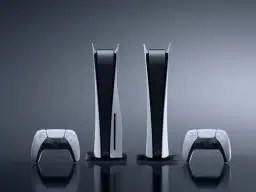 Dwie konsolki PS5 i dwa pady DualSense. Czy to standardowe PS5 vs PS5 Pro?