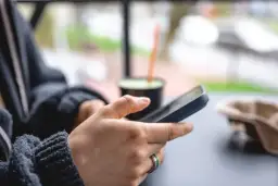 Platforma rozrywkowa online z unikalnymi kodami bonusowymi: jak prawidłowo korzystać z ofert
