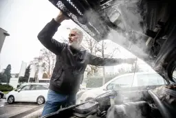 Objawy zatarcia silnika diesla – jak je rozpoznać i uniknąć problemów