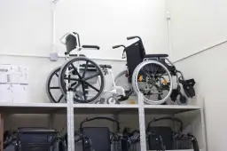Bezpłatna wypożyczalnia sprzętu rehabilitacyjnego w Krakowie: Jak skorzystać?