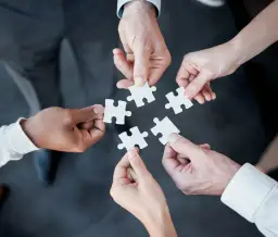 Jakie są programy wsparcia i ulgi podatkowe dla inwestujących w fotowoltaikę?