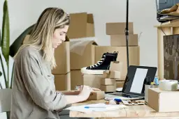 Jak rozpocząć sprzedaż produktów na Amazon? Praktyczny przewodnik dla początkujących sprzedawców