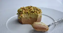 Triki na upieczenie perfekcyjnego biszkoptu czekoladowego z kremem