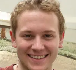 Autor Maciej Iwanowicz