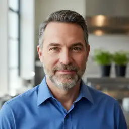 Autor Dominik Tomaszewski