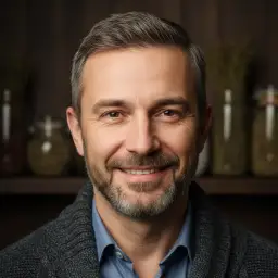 Autor Iwo Szymański