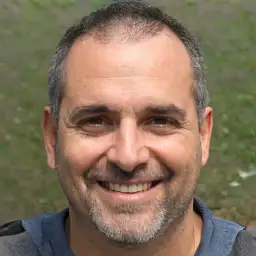 Autor Mikołaj Sikorski