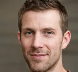 Autor Łukasz Adamek