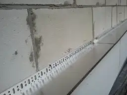 Jak zamontować listwę startową do styropianu - uniknij najczęstszych błędów