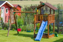 Jak pomalować plac zabaw: krok po kroku do pięknej i bezpiecznej zabawy