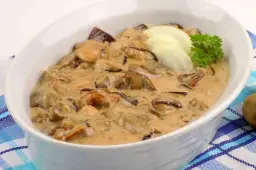 Idealny sos grzybowy w 3 krokach! Przepis, który odmieni dania!