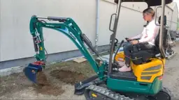 Ile kosztuje mini koparka? Sprawdź ceny nowych i używanych modeli