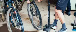 Idealne ciśnienie w oponach rowerowych 20 cali. Uniknij przykrych niespodzianek!